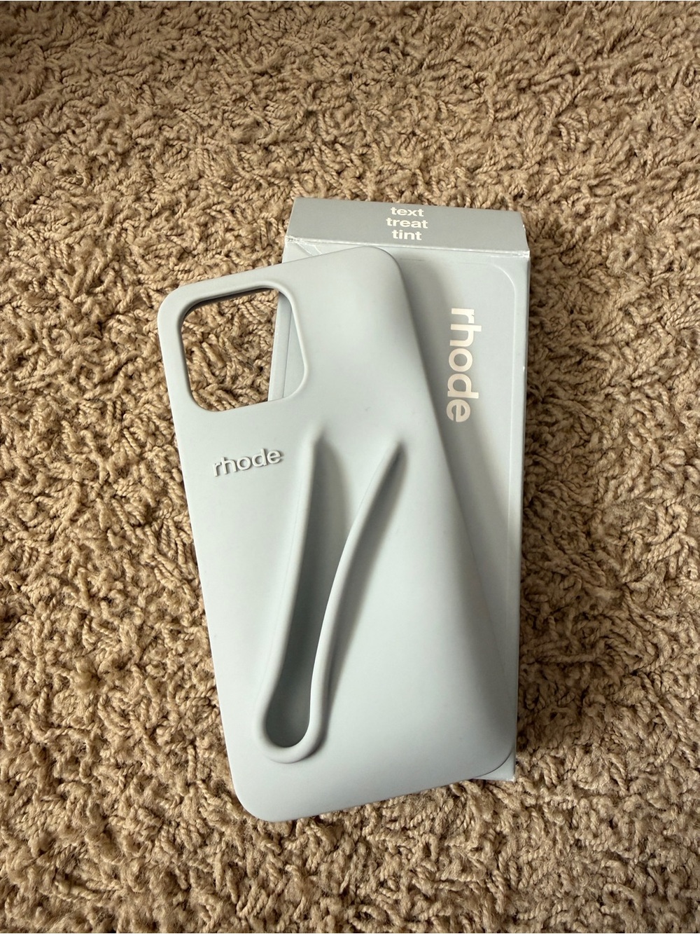rhode Soft Grip Phone Case in Light Gray 15 Pro Max